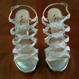 Touch of Nina Silver Strappy Sparkle Heels 8.5